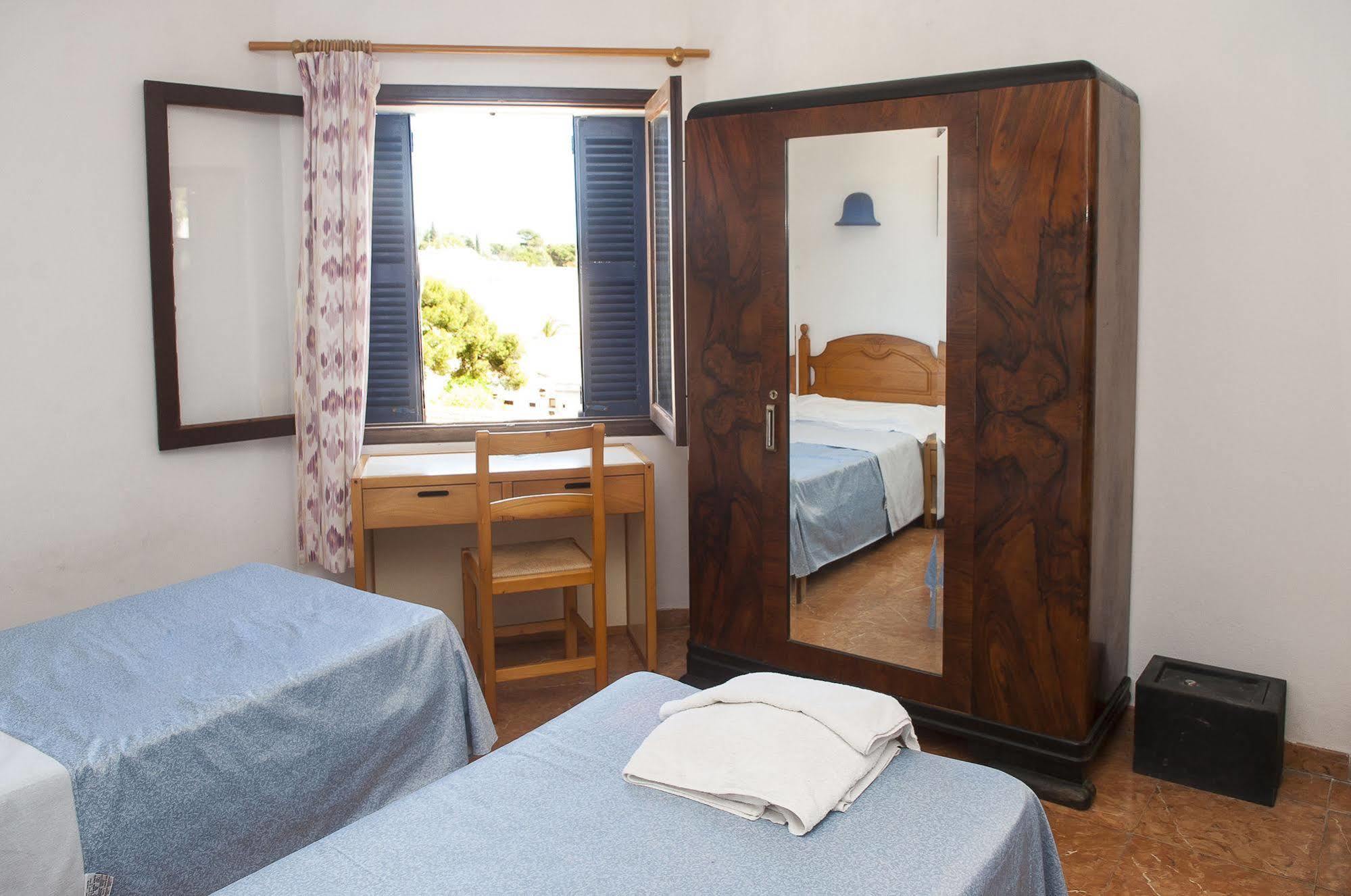 Surfing Concept Hostel Cala Ratjada  Εξωτερικό φωτογραφία
